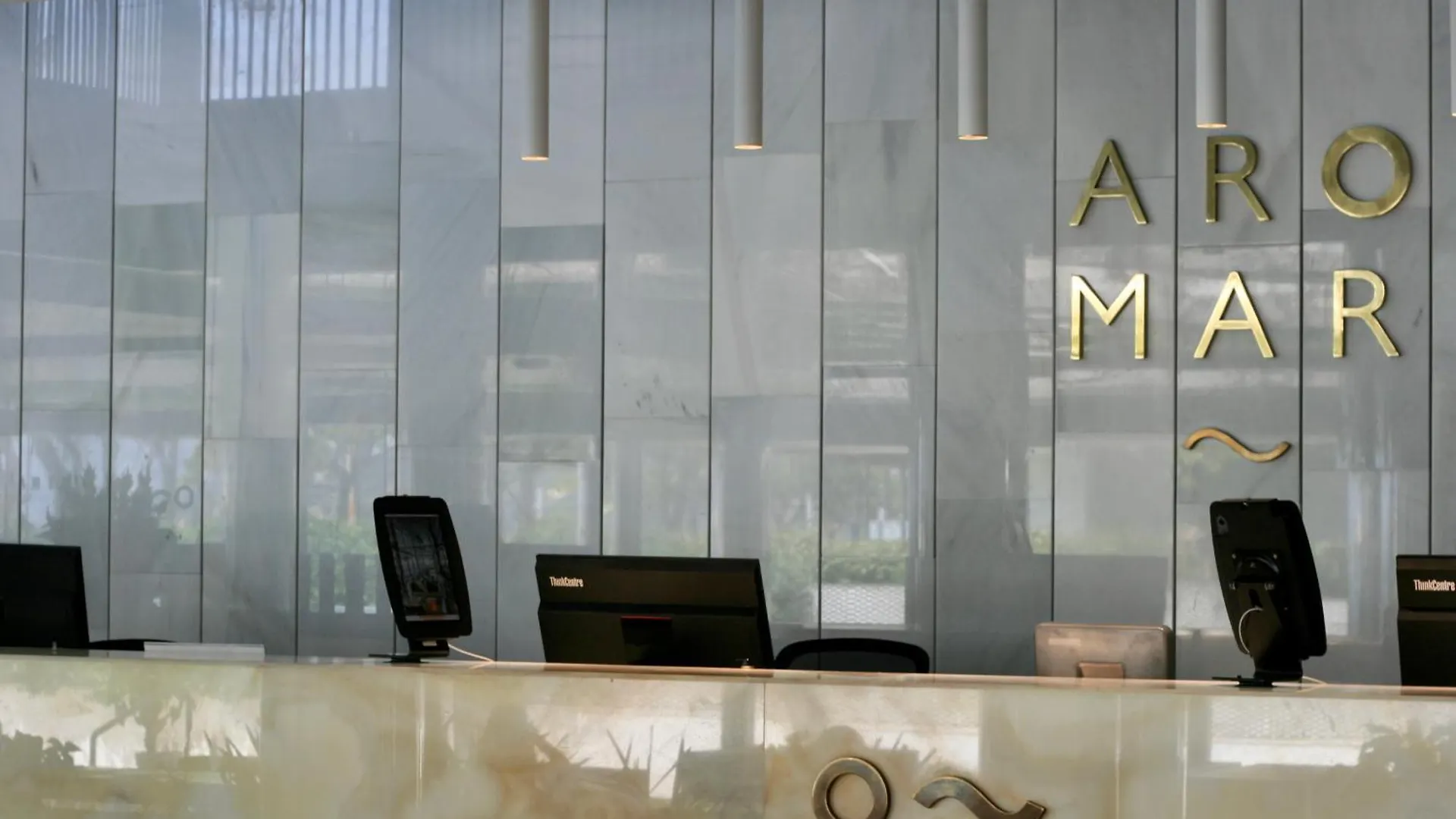 Hotel Aromar بلاتجا ذارو